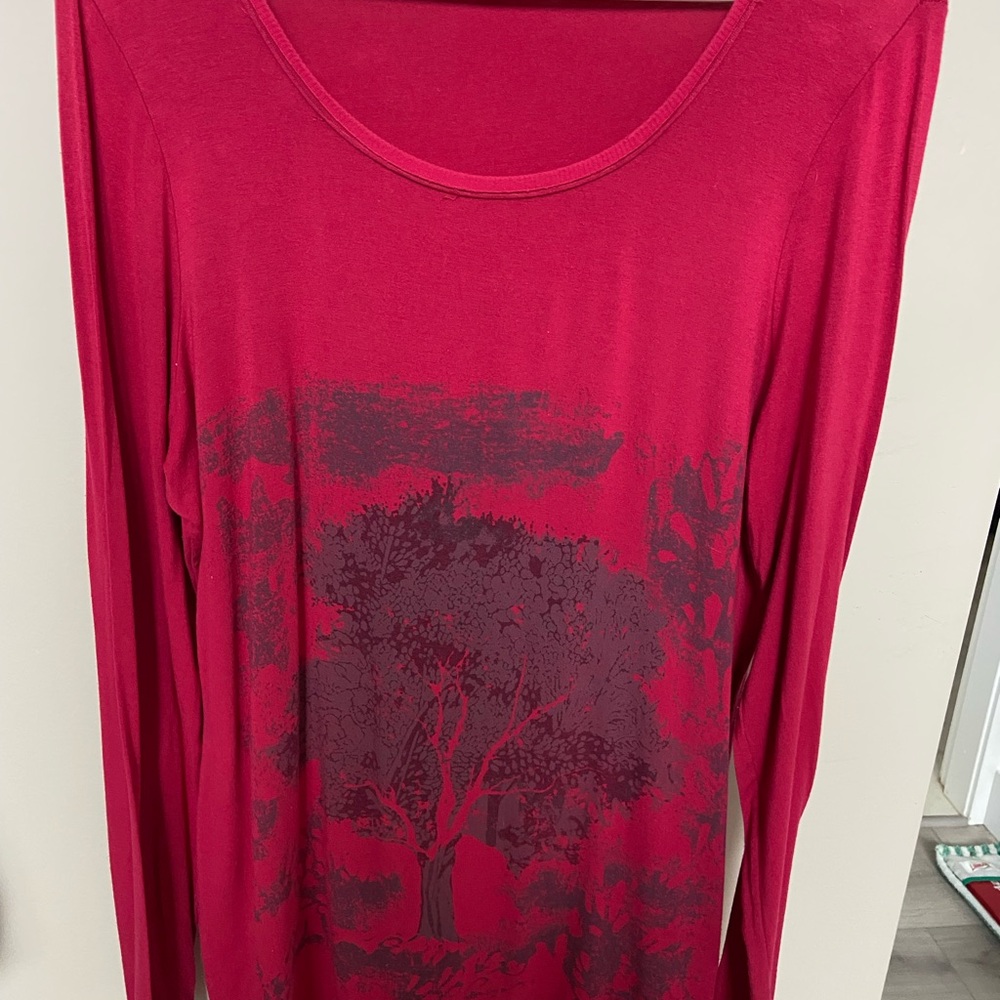 Sandwich Women's Red Graphic Long Sleeve tunic size large